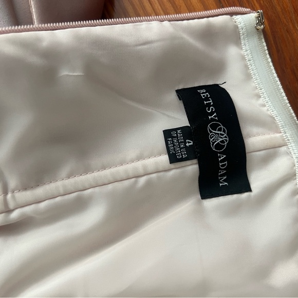 Betsy & Adam Soft Pink Satin Dress - Picture 3 of 3